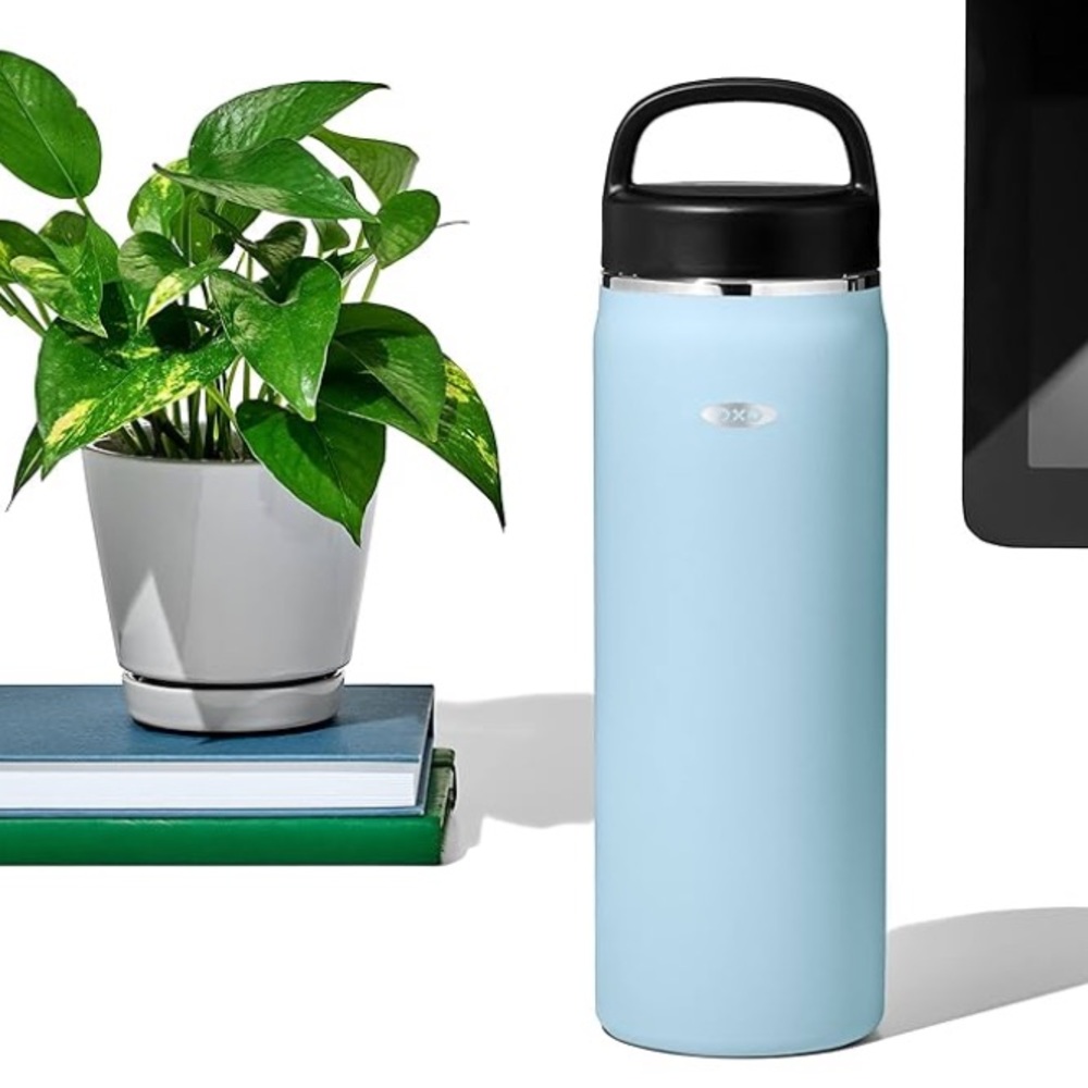 OXO Topaz Blue 40 oz Insulated Top Handle Water Bottle